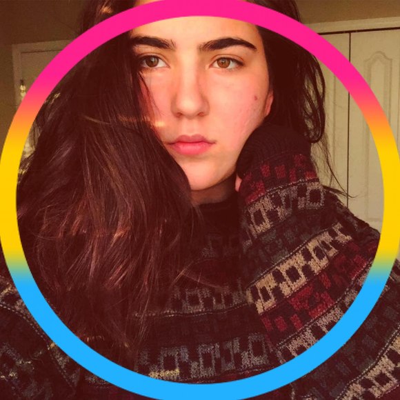 Meet your Posher, Breanna - Picture 1 of 1